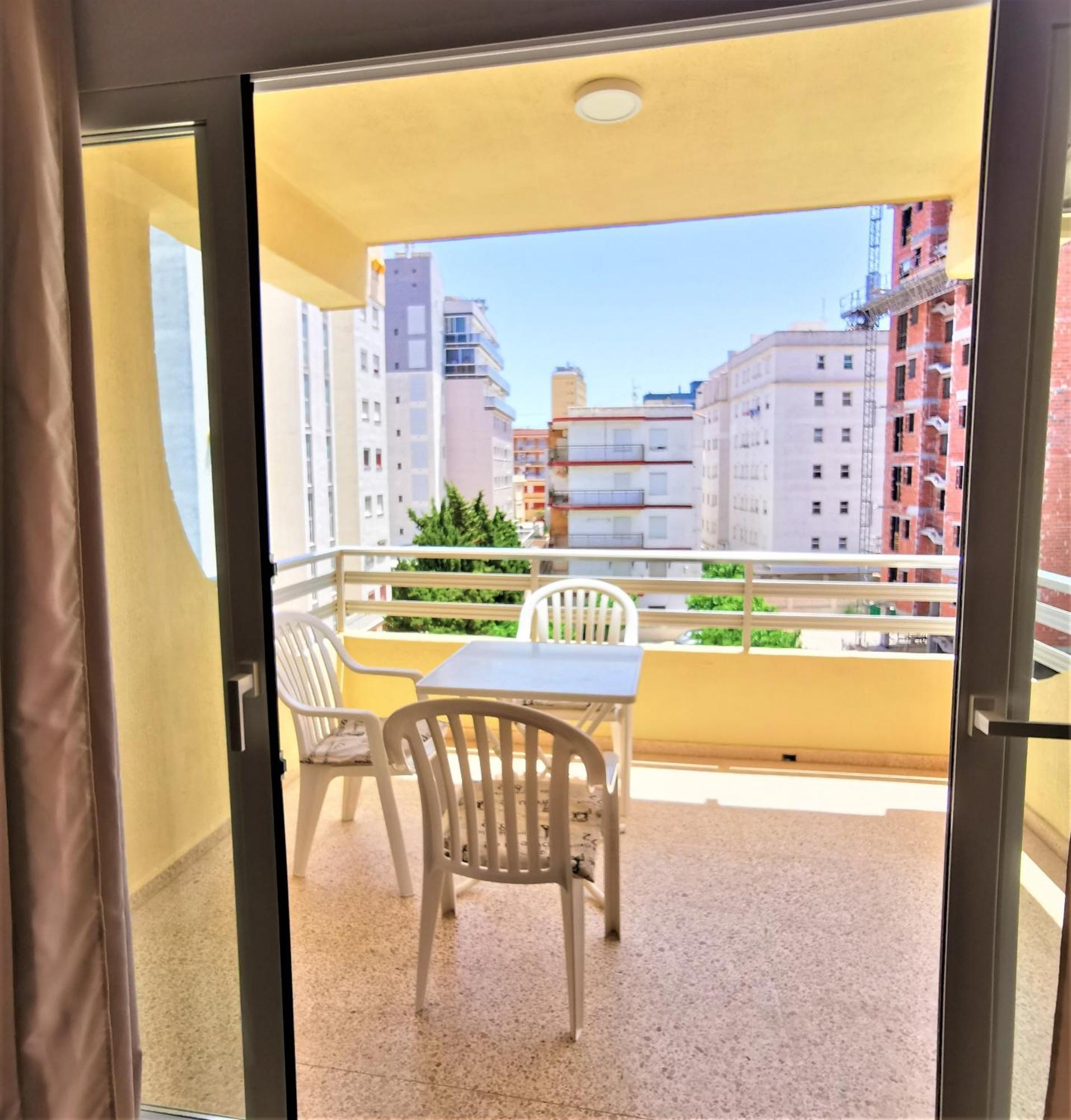 Apartamento Sol & Playa Gandia Solo Familias Exterior photo